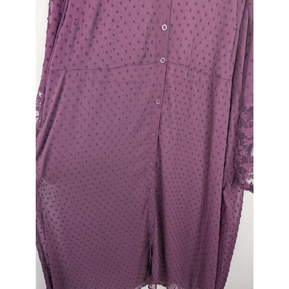 Torrid Clip Dot Button Front Maxi Kimono - Picture 4 of 8